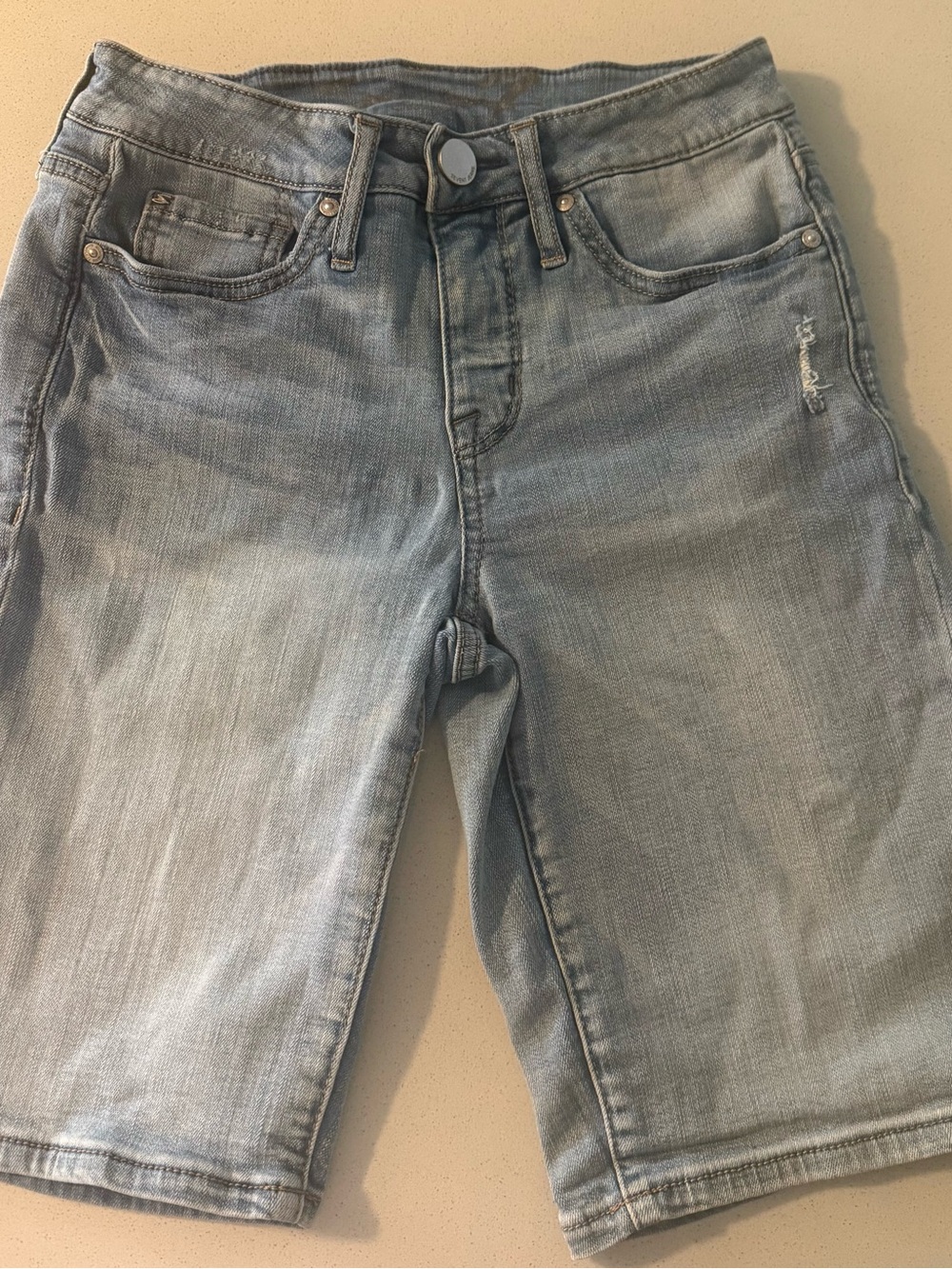 Light Wash Denim Bermuda Shorts W4 New Seven Brand